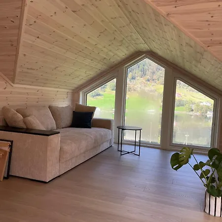 Family House In Bjordal * Lii